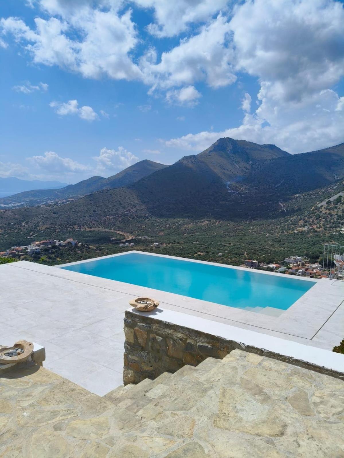 Villa Estee, Luxury Villa With Private Infinity Pool And Jacuzzi Elounda Екстериор снимка
