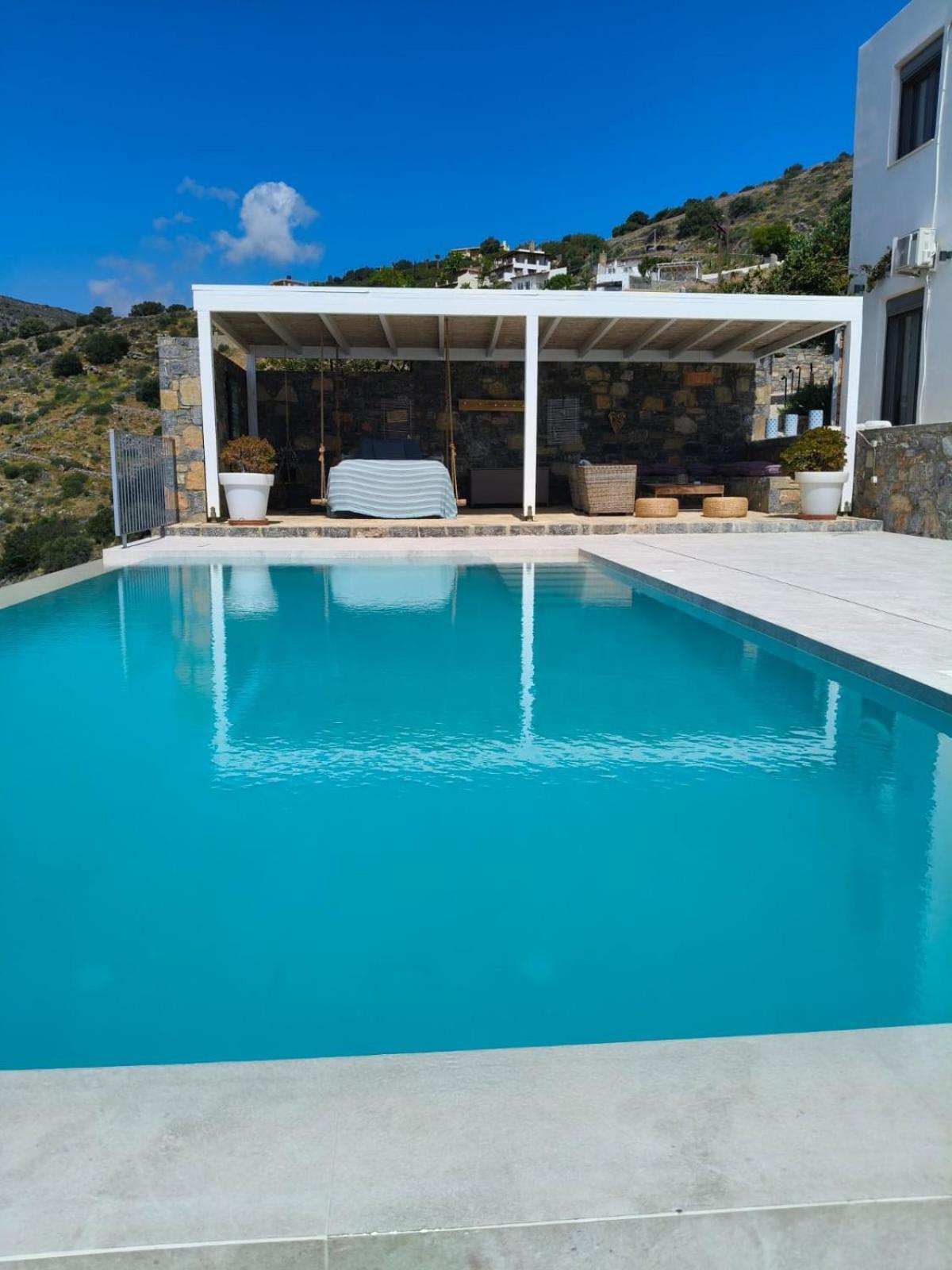 Villa Estee, Luxury Villa With Private Infinity Pool And Jacuzzi Elounda Екстериор снимка