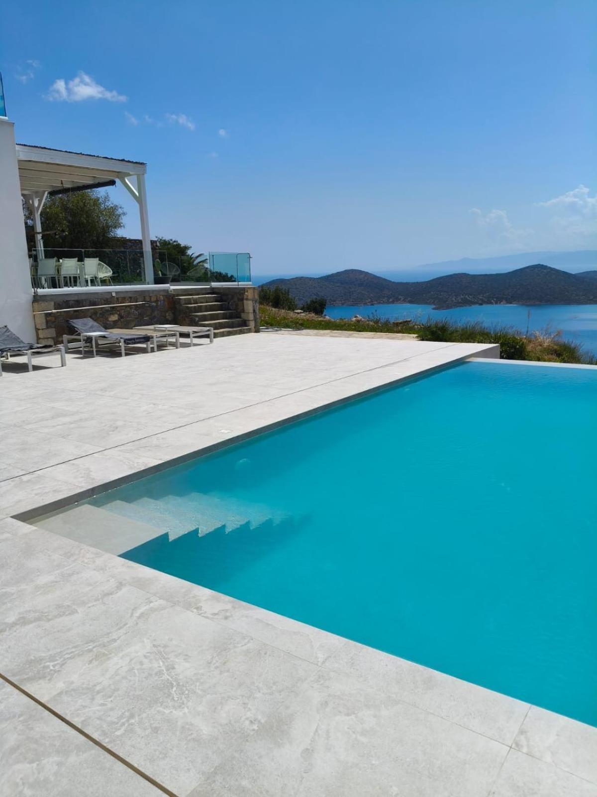 Villa Estee, Luxury Villa With Private Infinity Pool And Jacuzzi Elounda Екстериор снимка